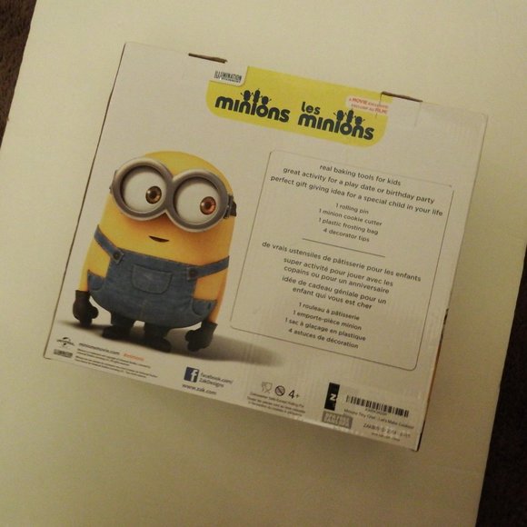 NIB Minions Tiny Chef Baking Set - Picture 2 of 2